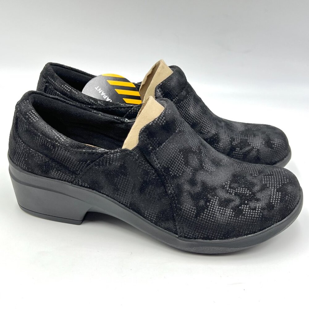 6W 6 WIDE‎ WIDTH Clarks Talen Pace Black Slip Resistant Slip On Clogs Shoes New